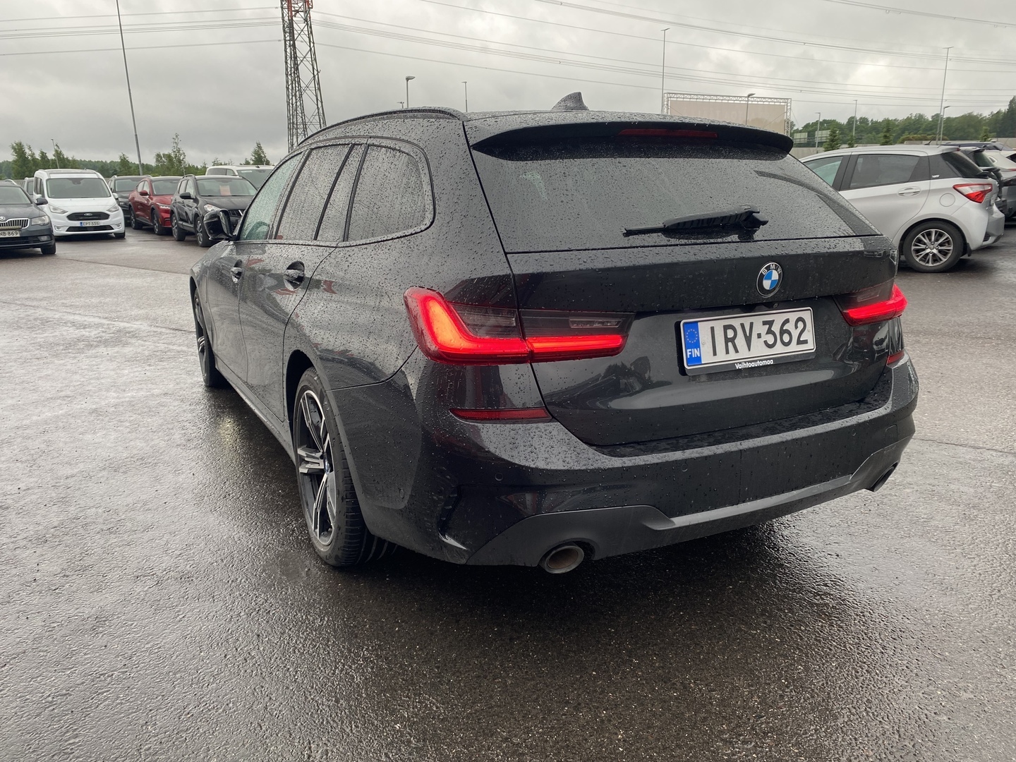 BMW - 330 - G21 Touring 330e xDrive A Charged Edition M Sport // Laser / HUD / ACC / Harman // - Farmari