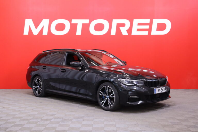 BMW - 330 - G21 Touring 330e xDrive A Charged Edition M Sport // Laser / HUD / ACC / H/K / Comfort Access // - Farmari