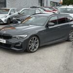 BMW - 330 - G21 Touring 330e xDrive A Charged Edition M Sport // Laser / HUD / ACC / Harman / Dravit Gray // - Farmari