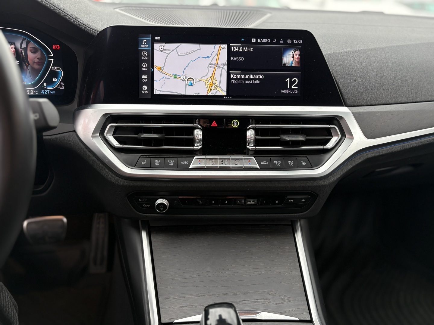 BMW - 330 - G21 Touring 330e xDrive A Charged Edition M Sport // Laser / HUD / ACC / Harman / Dravit Gray // - Farmari