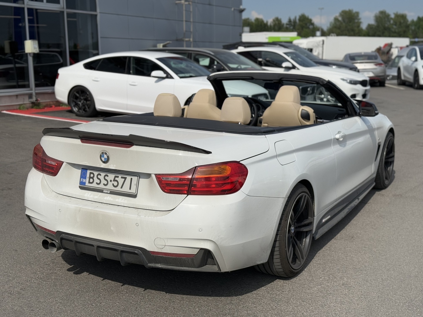BMW - 420 - F33 Cabriolet 420d M-SPORT - Avoauto