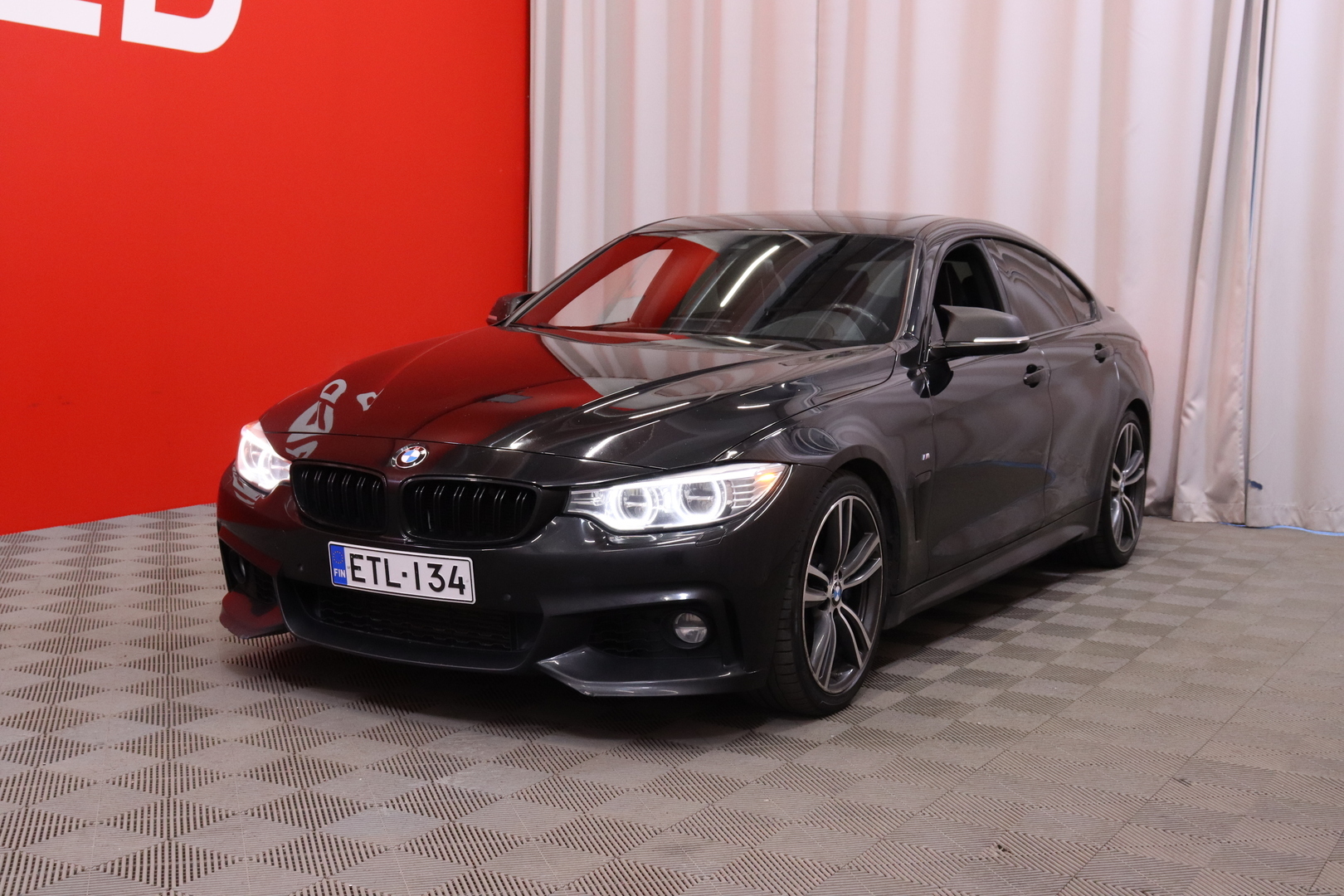 BMW - 435 - F36 Gran Coupe 435d A xDrive M Sport // Adapt-Led / HUD / H&K / Individual sisusta / Kattoluukku / Ratinlämmitin // - Sedan