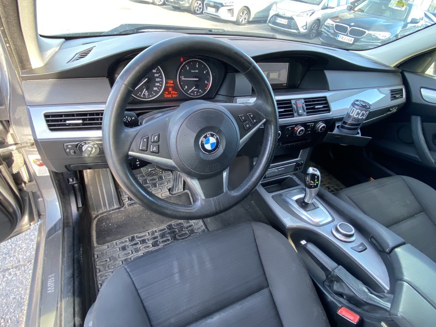 BMW - 520 - E61 Touring Business - Farmari