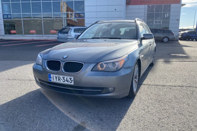 BMW - 520 - E61 Touring Business - Farmari