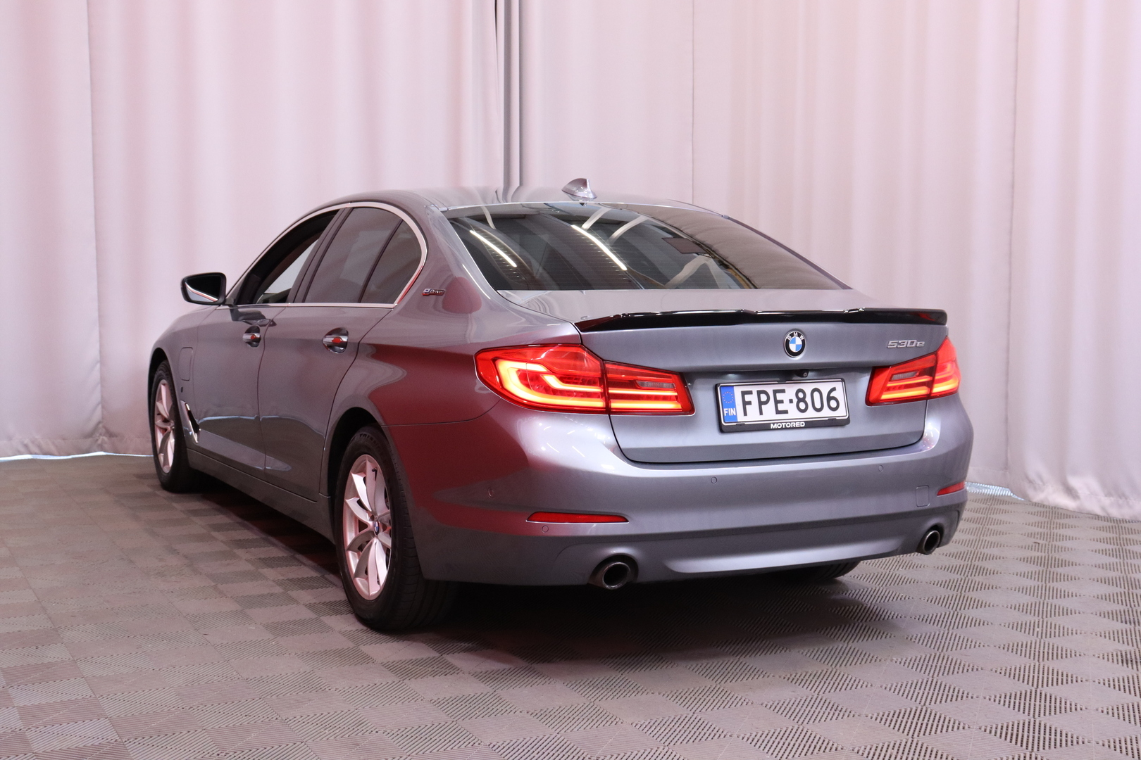 BMW - 530 - 530e iPerformance Sedan (AA) 4ov 1998cm3 A - Sedan