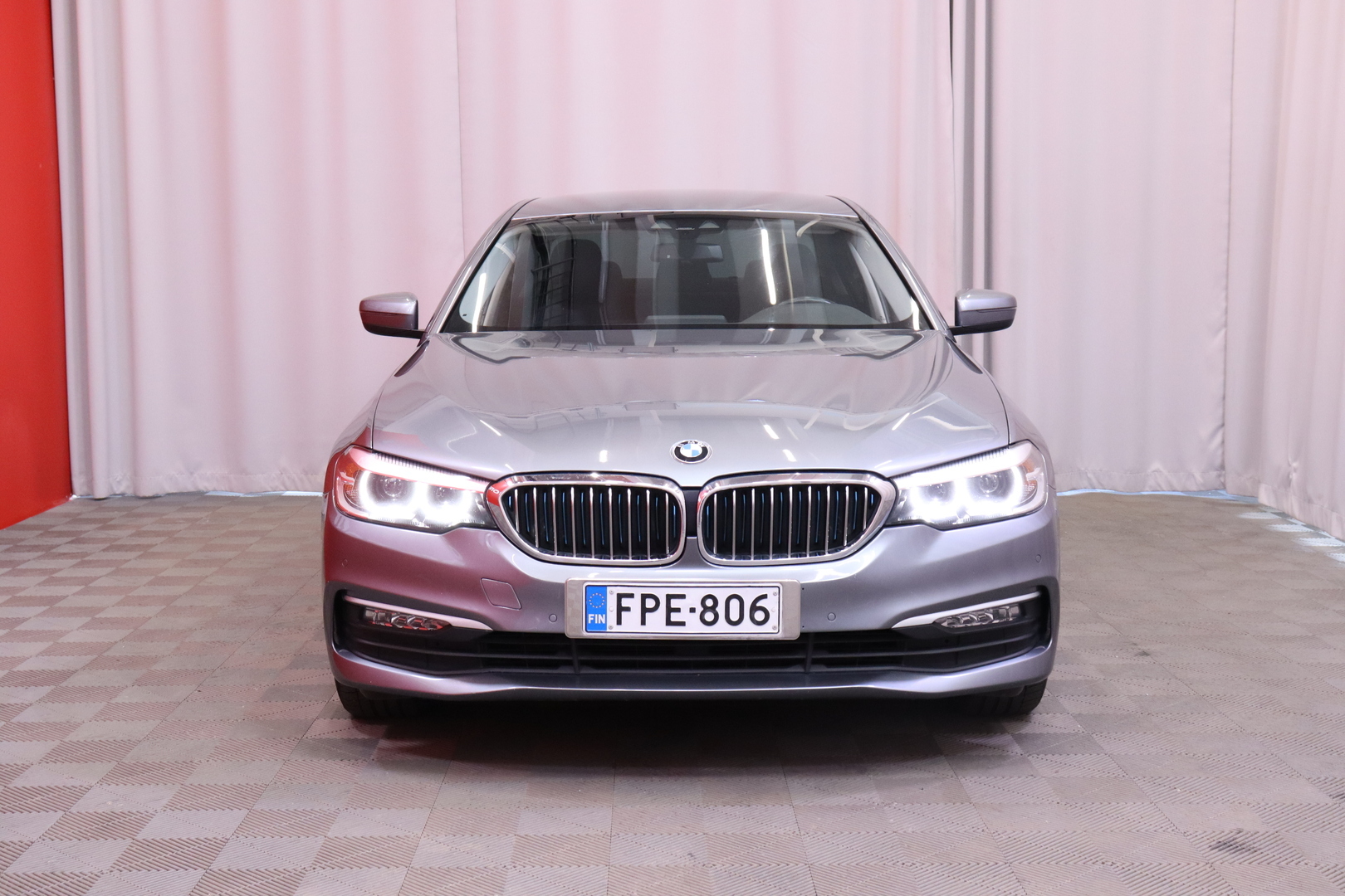 BMW - 530 - 530e iPerformance Sedan (AA) 4ov 1998cm3 A - Sedan