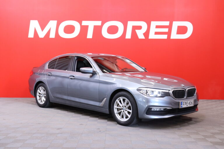 BMW - 530 - G30 Sedan 530e A iPerformance Launch Edition - Sedan