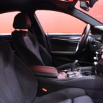 BMW - 545 - G30 Sedan 545e xDrive A M Sport // Laser / ACC / Koukku / Urheiluistuimet / Hifi / Ambient / Ratinlämmitin // - Sedan