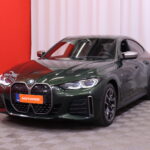 BMW - I4 M50 - Super Charged // Laser / Harman&Kardon / HUD / Lasikatto / Vetokoukku / ACC / 360° / Sanremo Green / Adapt. M-alusta // - Sedan