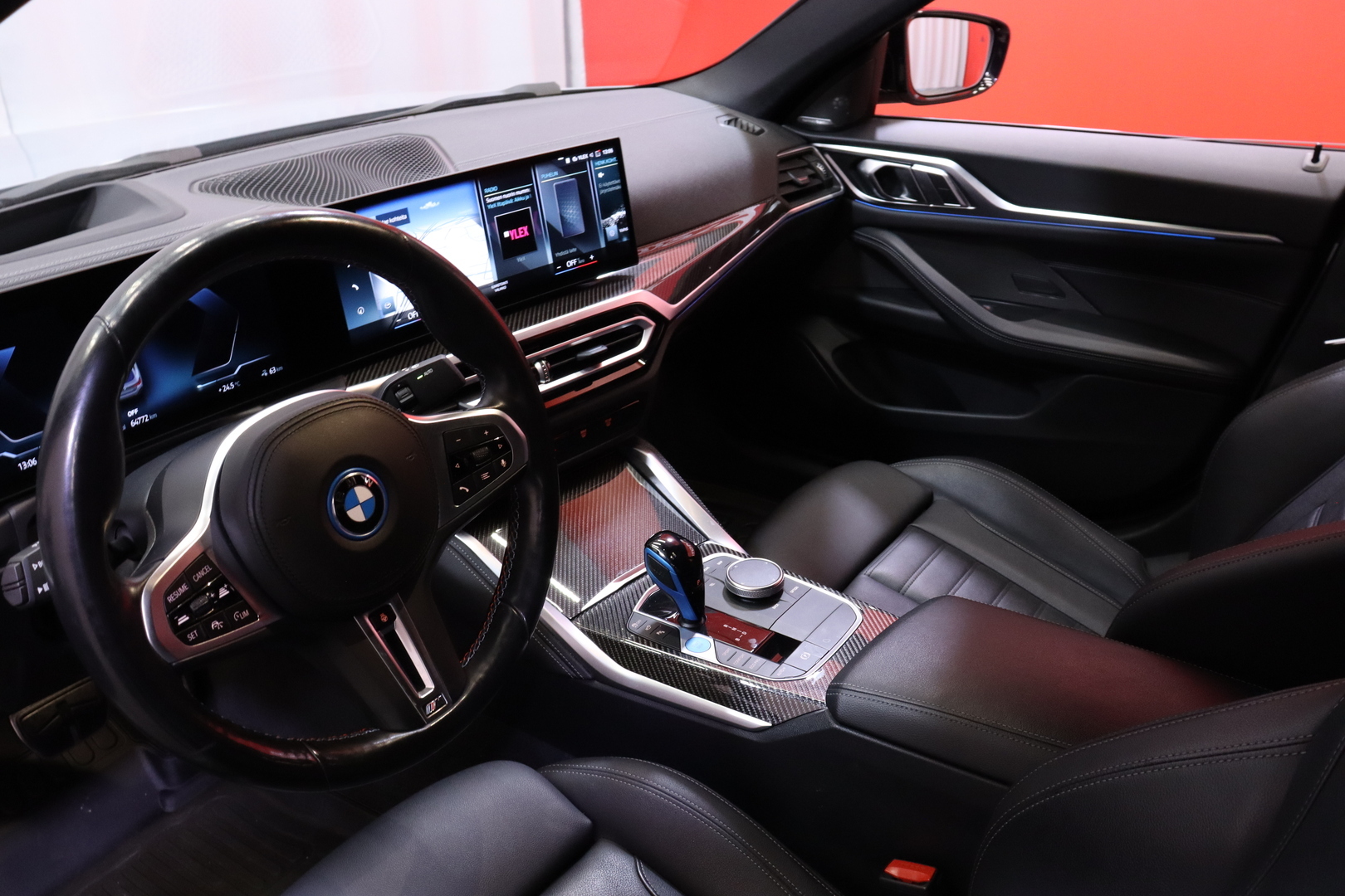 BMW - I4 M50 - Fully Charged // Laser / Harman&Kardon / HUD / ACC / M Sport Pro / Vetokoukku / Muistipenkki / Comfort access // - Sedan