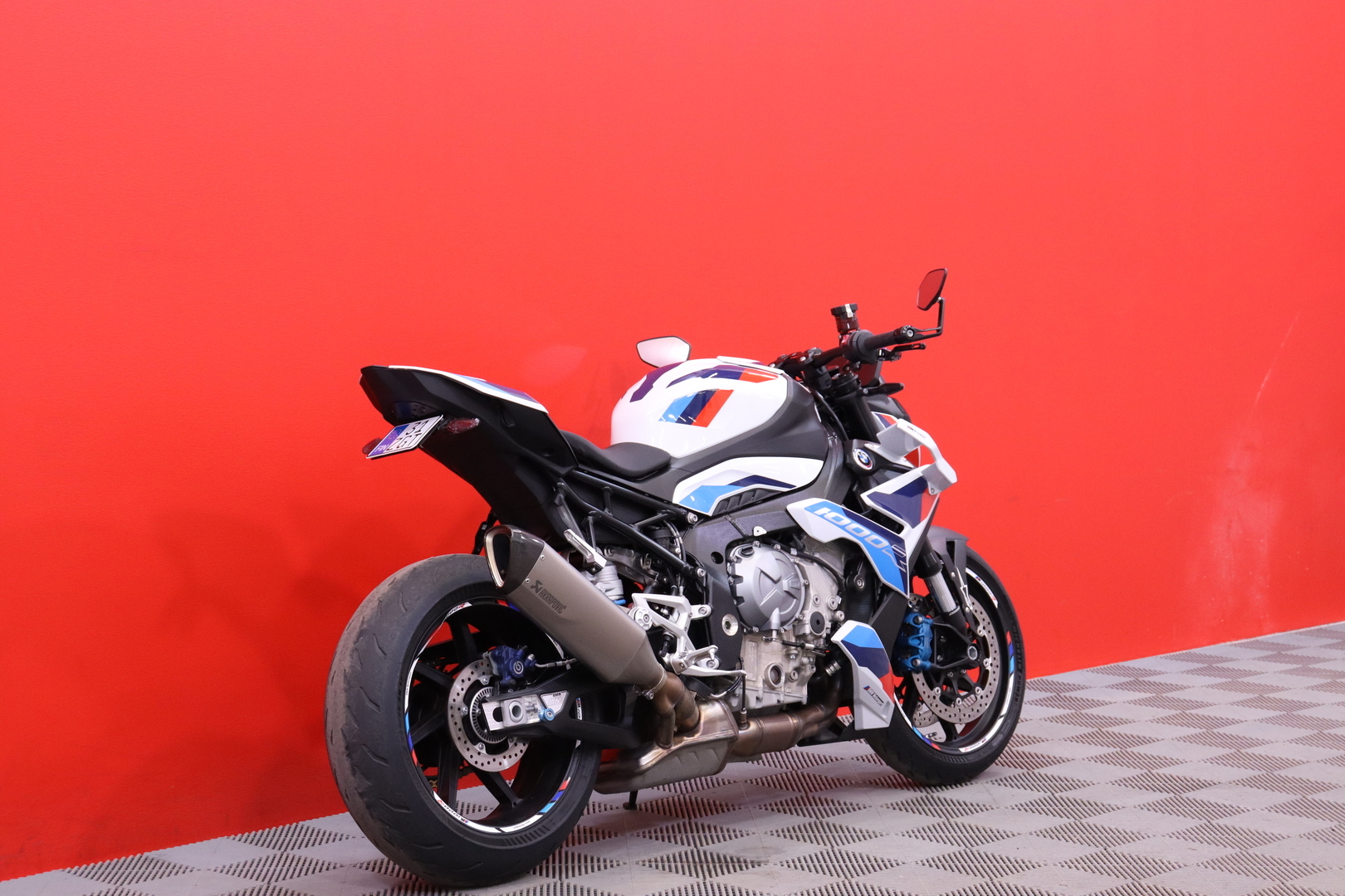 BMW - M - 1000R // Suomi-Pyörä / Takuu 2028 asti / Merkkihuollettu / Shifter / Vakkari // - Moottoripyörä