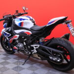 BMW - M - 1000R // Juuri saapunut / 2.Om Suomi-pyörä / Akrapovic / Shifter / Ajomodet / Kahvalämppärit // - Moottoripyörä