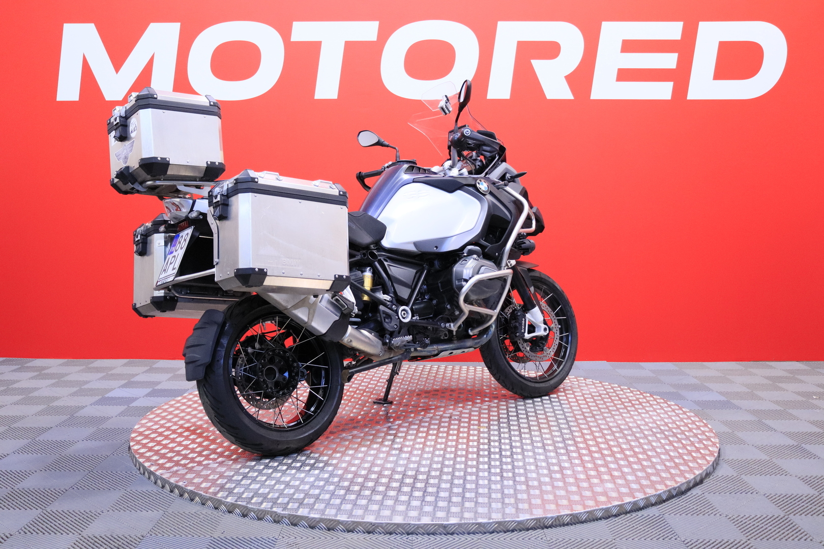 BMW - R - 1200GS Adventure // Dynamic ESA / Huoltokirja / 3x laukut / Navi / Keyless // - Moottoripyörä