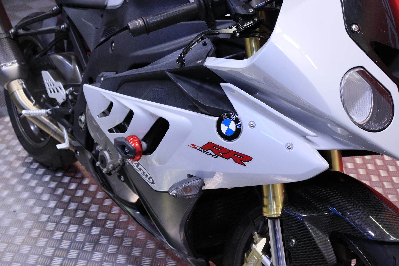 BMW - S - 1000RR // Juuri saapunut! / Akrapovic putkisto / Shifter // - Moottoripyörä