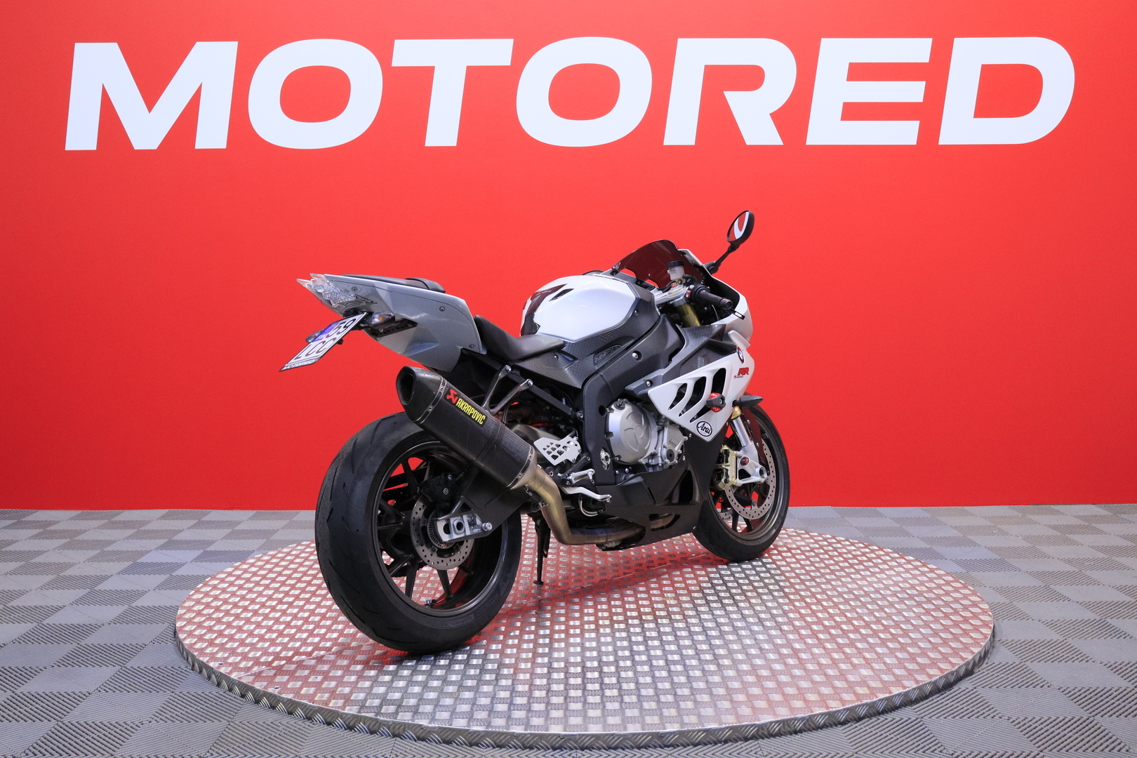 BMW - S - 1000RR // Juuri saapunut! / Akrapovic putkisto / Shifter // - Moottoripyörä