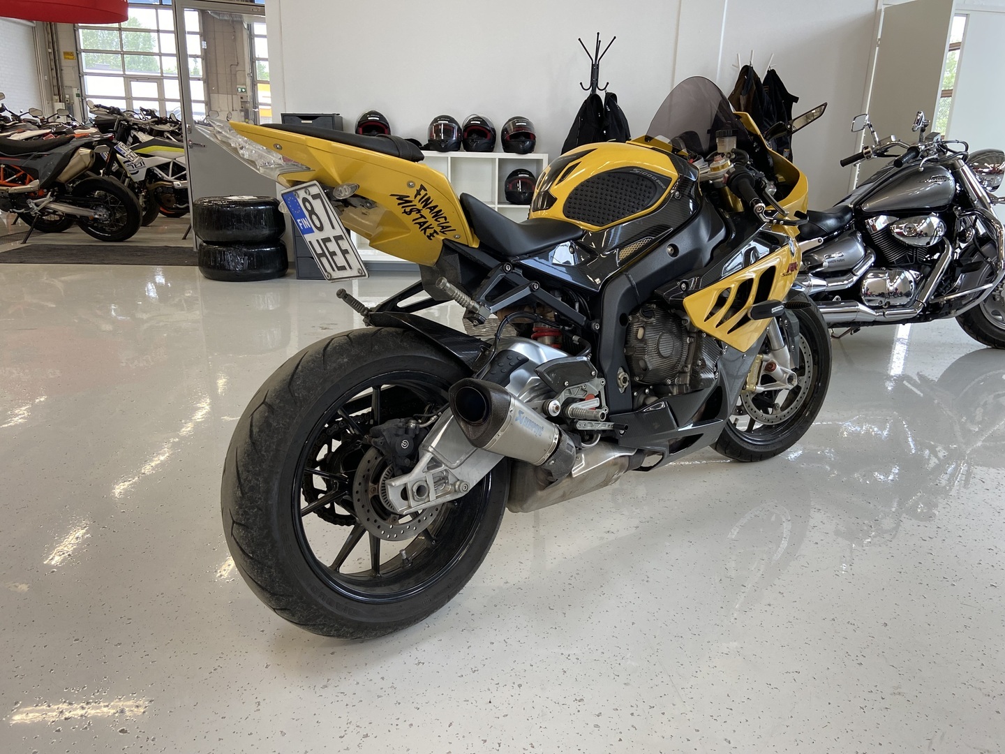 BMW - S - 1000RR // Akrapovic / 30tkm huolto tehty / Suomi-pyörä / DTC / ABS / Shifter // - Moottoripyörä