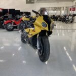 BMW - S - 1000RR // Akrapovic / 30tkm huolto tehty / Suomi-pyörä / DTC / ABS / Shifter // - Moottoripyörä