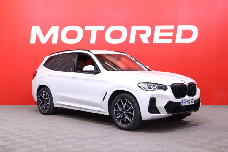 BMW - X3 - G01 xDrive 30e A Charged Edition M Sport // 1.om Suomi-auto / ACC / Harman Kardon / Koukku / Eleohjaus / Kamera // - Maastoauto