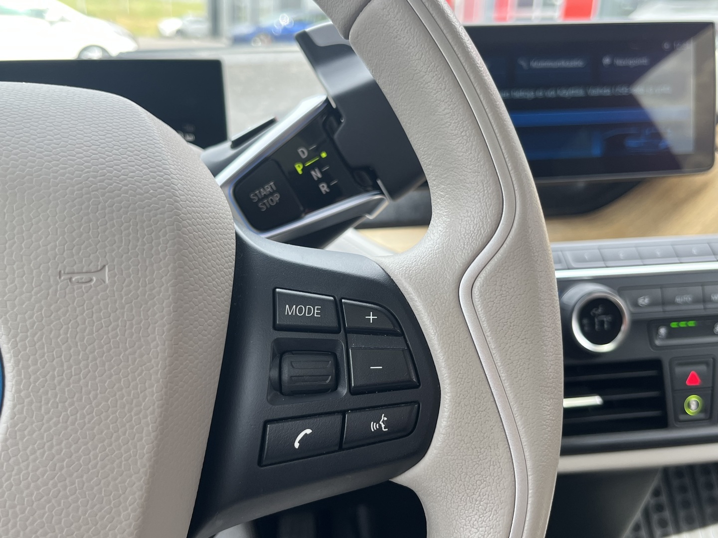 BMW - i3 - i3s 120 // Lasikatto / Hifit / Prof. Navi / Kamera / Keyless // - Sedan