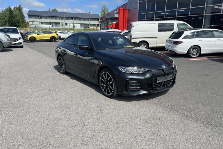 BMW - i4 - eDrive40 M Sport - Sedan