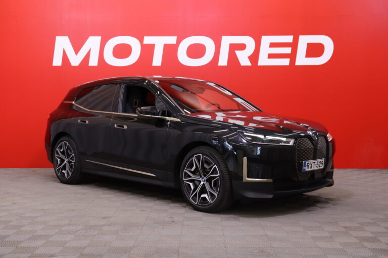 BMW - iX - xDrive40  // Laser / Sky Lounge / H&K / DAP / 360 / HUD / Hieronta / Muistipenkit / Comfort access // - Maastoauto
