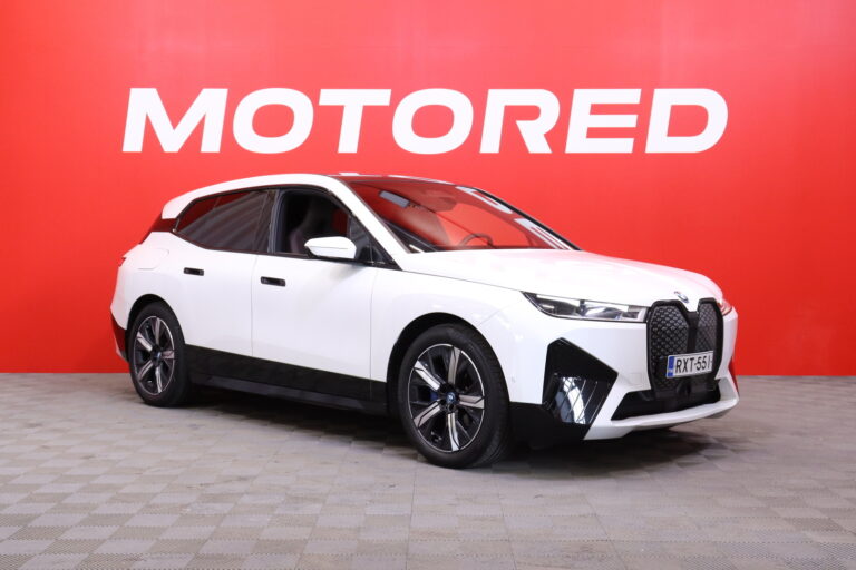 BMW - iX - xDrive50 Sport  // ACC / Sky Lounge / Laser / H/K / Heat & Comfort // - Maastoauto