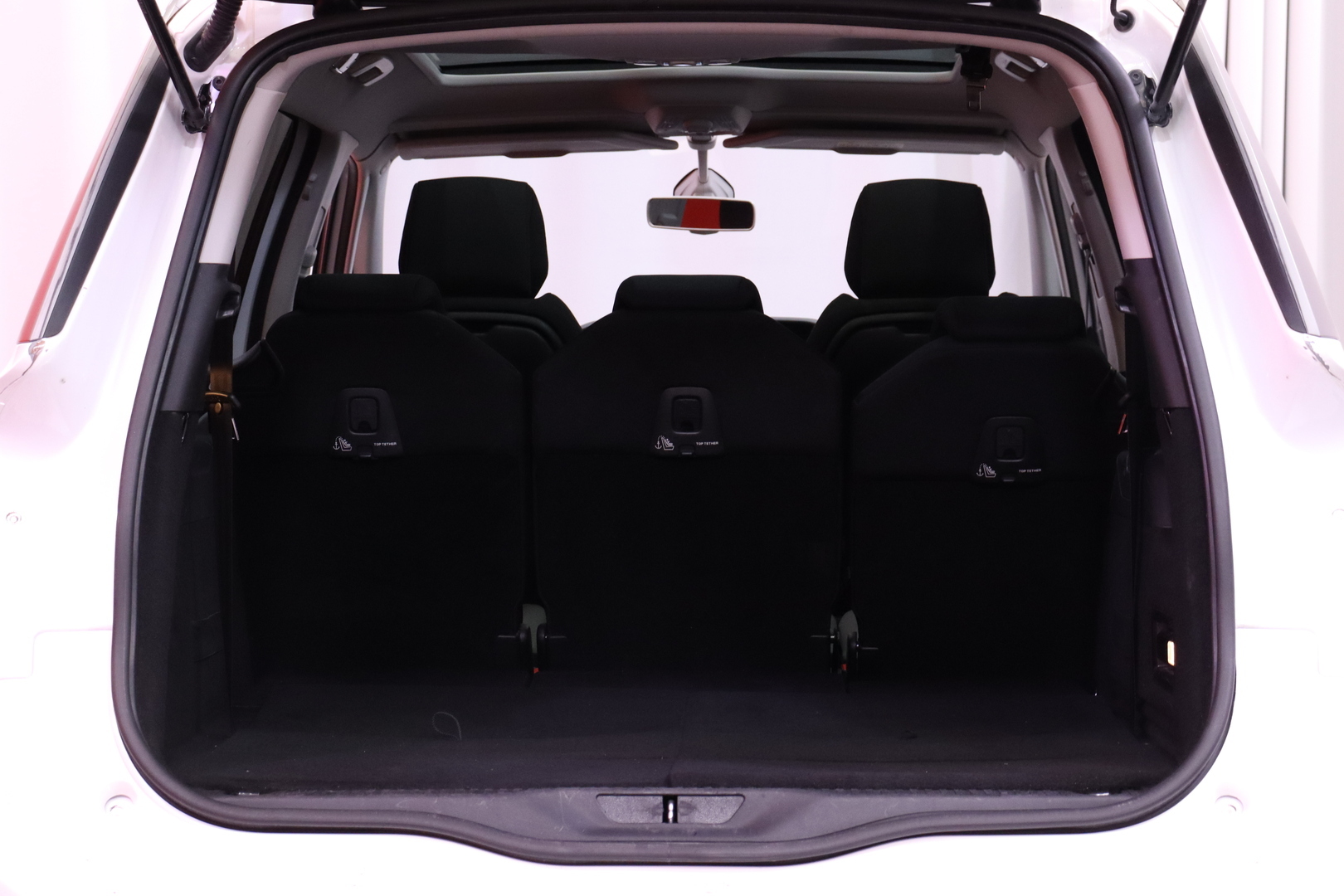 Citroen - Grand C4 Picasso - BlueHDi 120 Intensive // 7-P / Keyless / Panorama / Navi / Intensive-varustetaso! / Kamera / LED / - Tila-auto