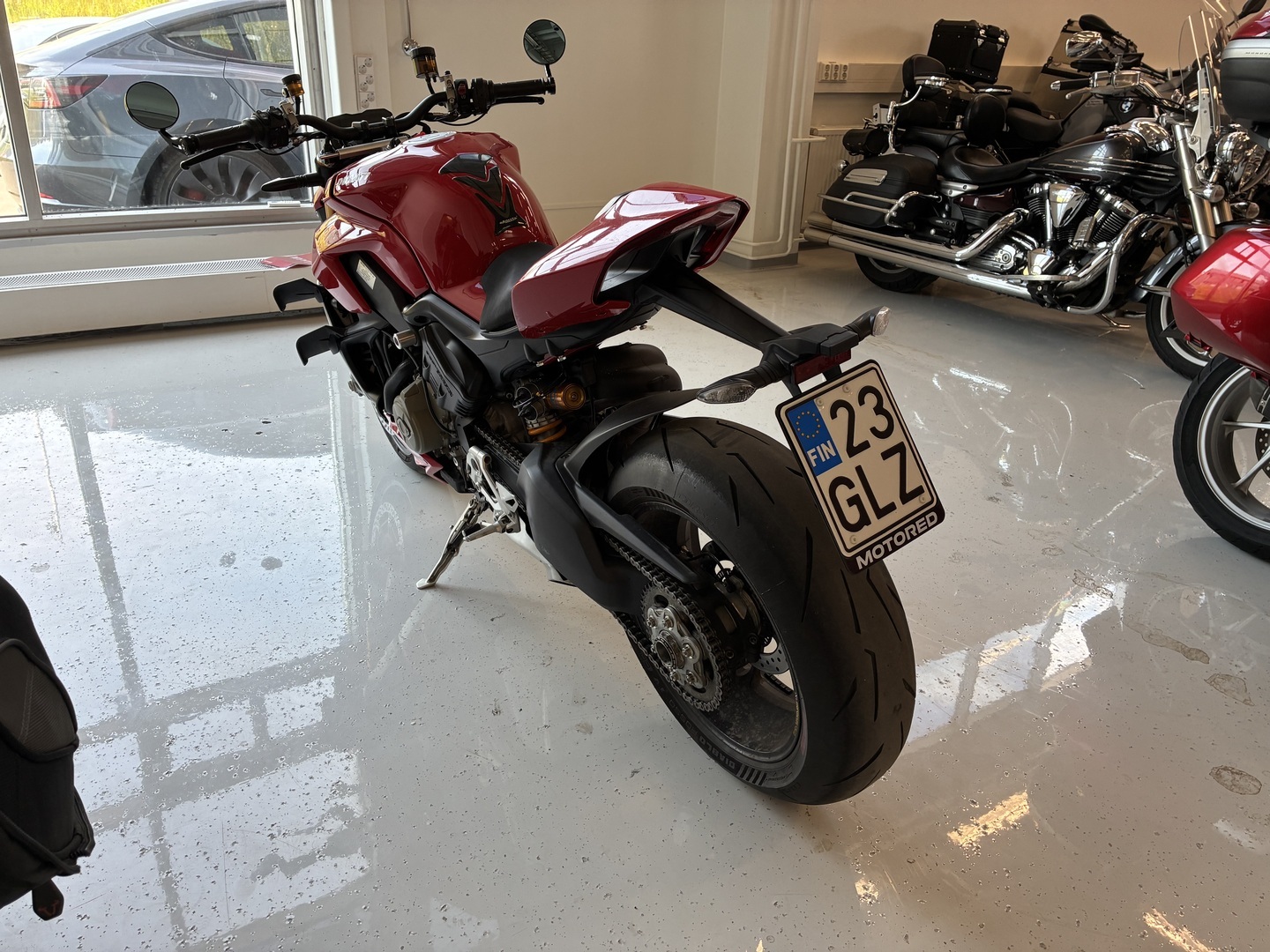 Ducati - Streetfighter - V4 S // Upea! / Öhlins Sähköalusta / Shifter / LED // - Moottoripyörä