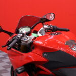 Ducati - Supersport - 950 S // Akrapovic kokoputkisto / Huoltkokirja / Shifter / Hiilikuitu-osaa // - Moottoripyörä