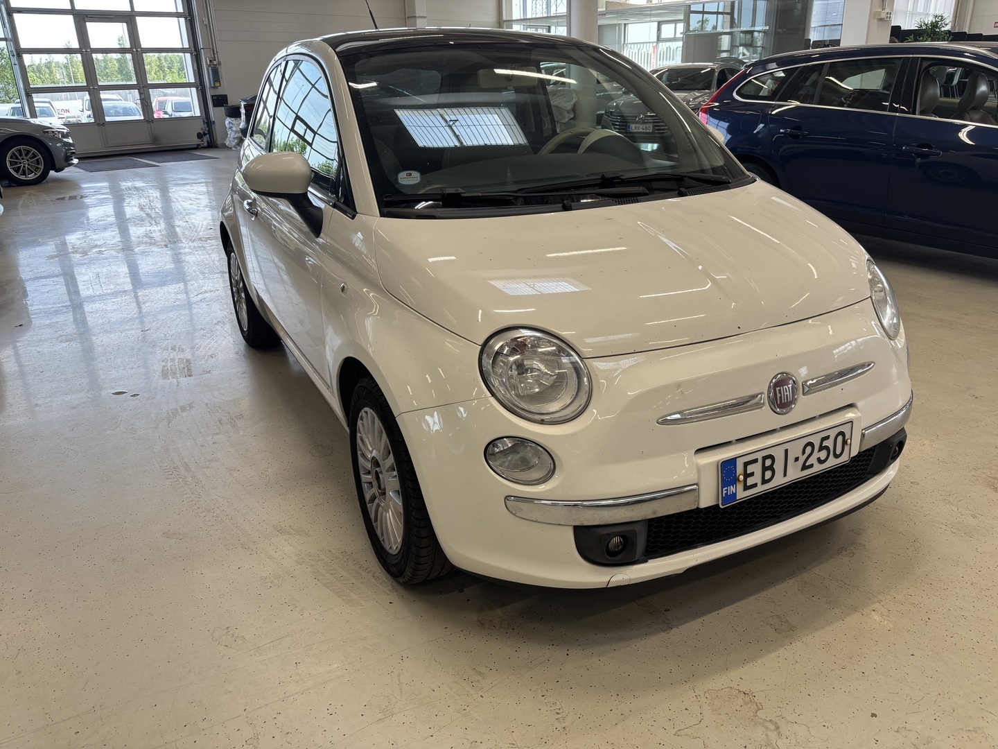 Fiat - 500 - Lounge 1,2 8v 69hv Bensiini - Viistoperä