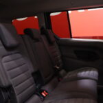 Ford - Grand Tourneo Connect - 1,5 TDCi 120 hv A8 Titanium 7-Paikkanen // Panoraama / AppleCarPlay / Vakkari / Vetokoukku / 2x renkaat ja vanteet // - Tila-auto