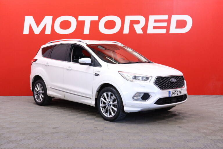 Ford - Kuga - 2,0TDCi 150 hv PowerShift AWD Vignale 5-ovinen // ACC / Webasto / Kamera / SONY / Blis / Nahkasisusta  / Vetokoukku // - Maastoauto