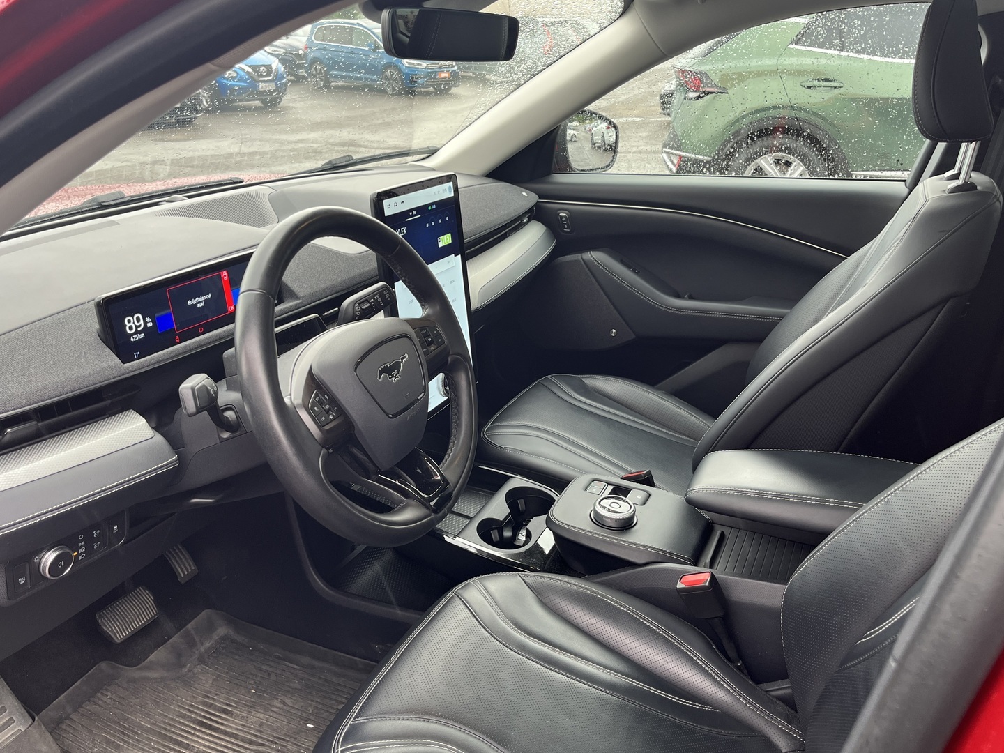 Ford - Mustang Mach-E - 98kWh 294hv A1 RWD 5-ovinen - Maastoauto
