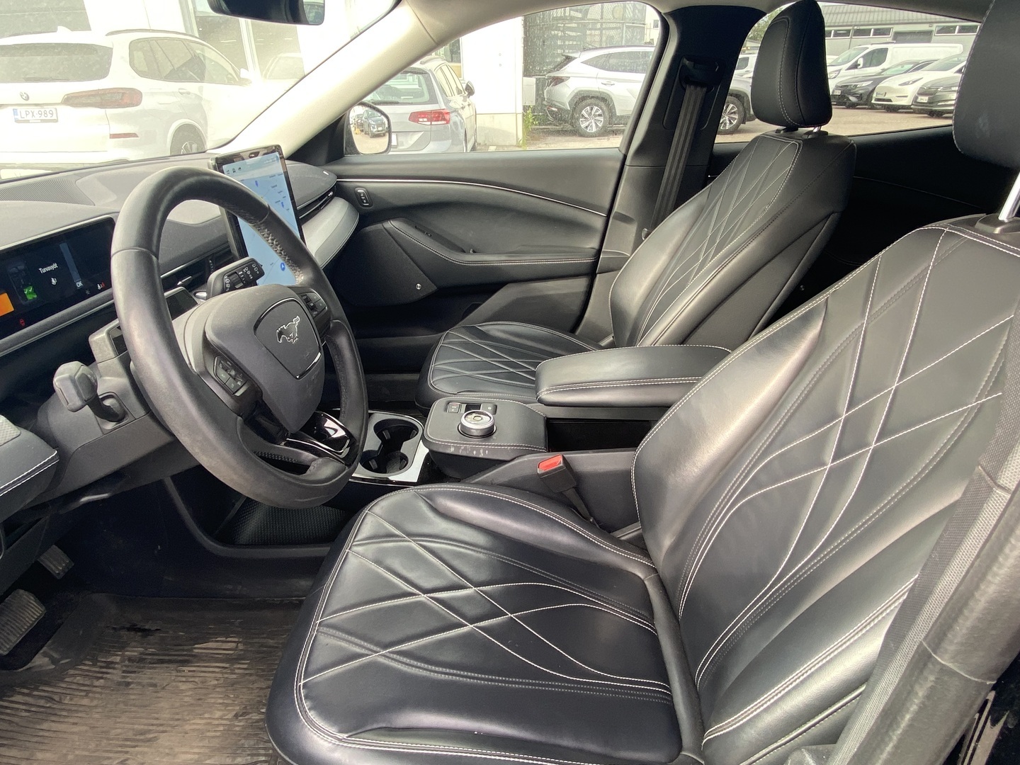 Ford - Mustang Mach-E - 75kWh 269hv A1 RWD 5-ovinen - Maastoauto