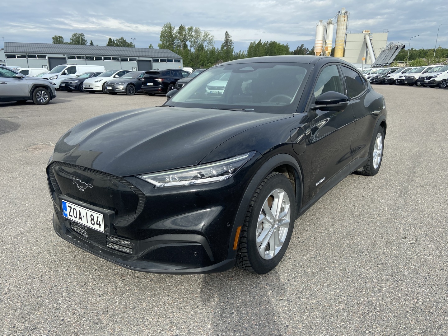 Ford - Mustang Mach-E - 75kWh 269hv A1 RWD 5-ovinen - Maastoauto