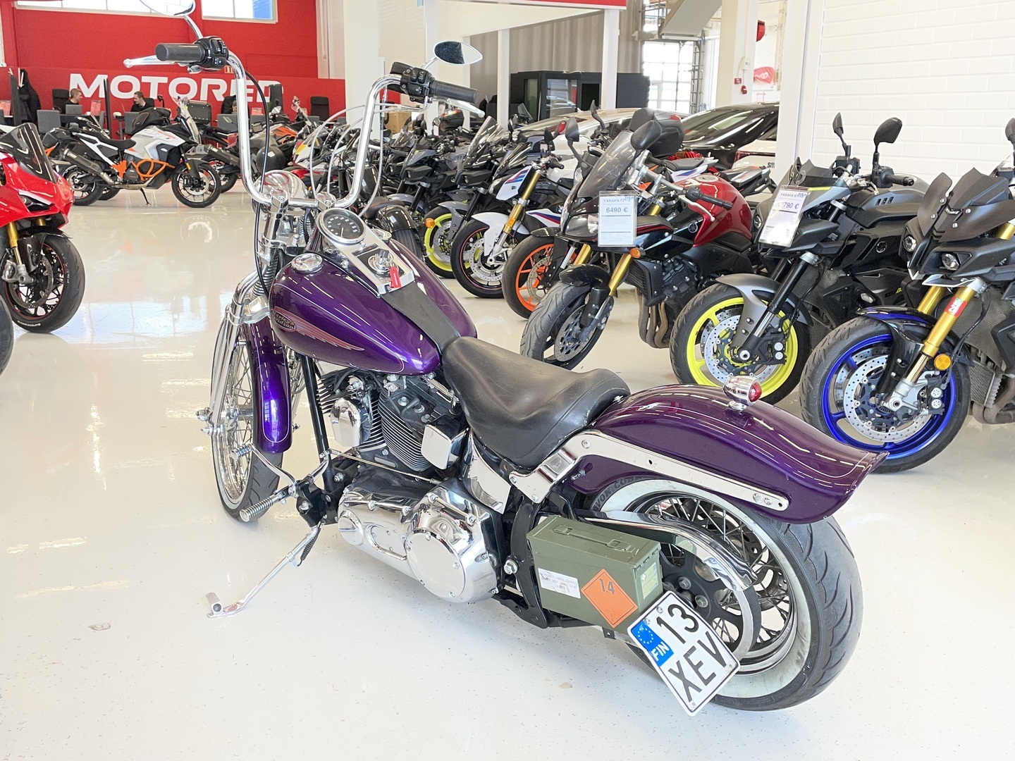 Harley-Davidson - SOFTAIL - FXSTS Softail Springer // Erikoisväri / Vance & Hines / Keyless // - Moottoripyörä