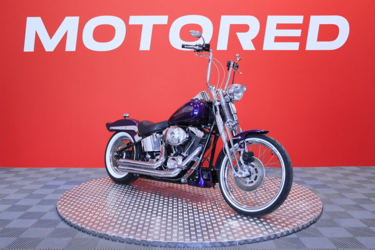 Harley-Davidson - SOFTAIL - FXSTS Softail Springer // Erikoisväri / Vance & Hines / Keyless // - Moottoripyörä