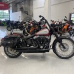 Harley-Davidson - SOFTAIL - FLSTC Heritage Softail Classic // Juuri saapunut / V&H putkisto / Paksupinnat / Ei vauriohistoriaa // - Moottoripyörä