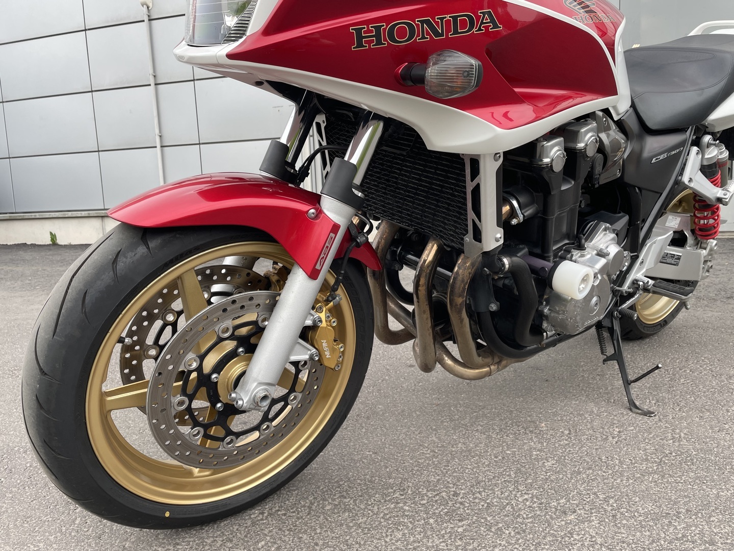 Honda - CB - 1300 S // Juuri saapunut! / Siistikuntoinen / Huoltokirja / Showa / Leovince // - Moottoripyörä