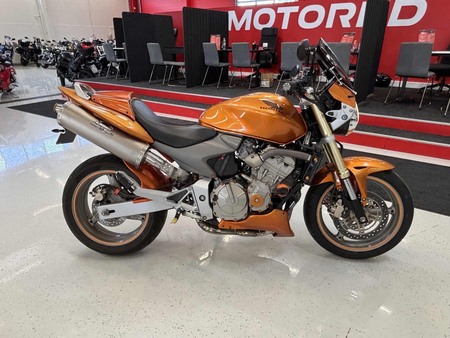 Honda - CB - 600 F Hornet // Juuri Saapunut! / Suomi-pyörä / 2x Avaimet / Laser / Hyvät renkaat // - Moottoripyörä