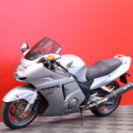 Honda - CBR - 1100 XX Super Blackbird // Suomi-pyörä / Huoltokirja / Micron // - Moottoripyörä