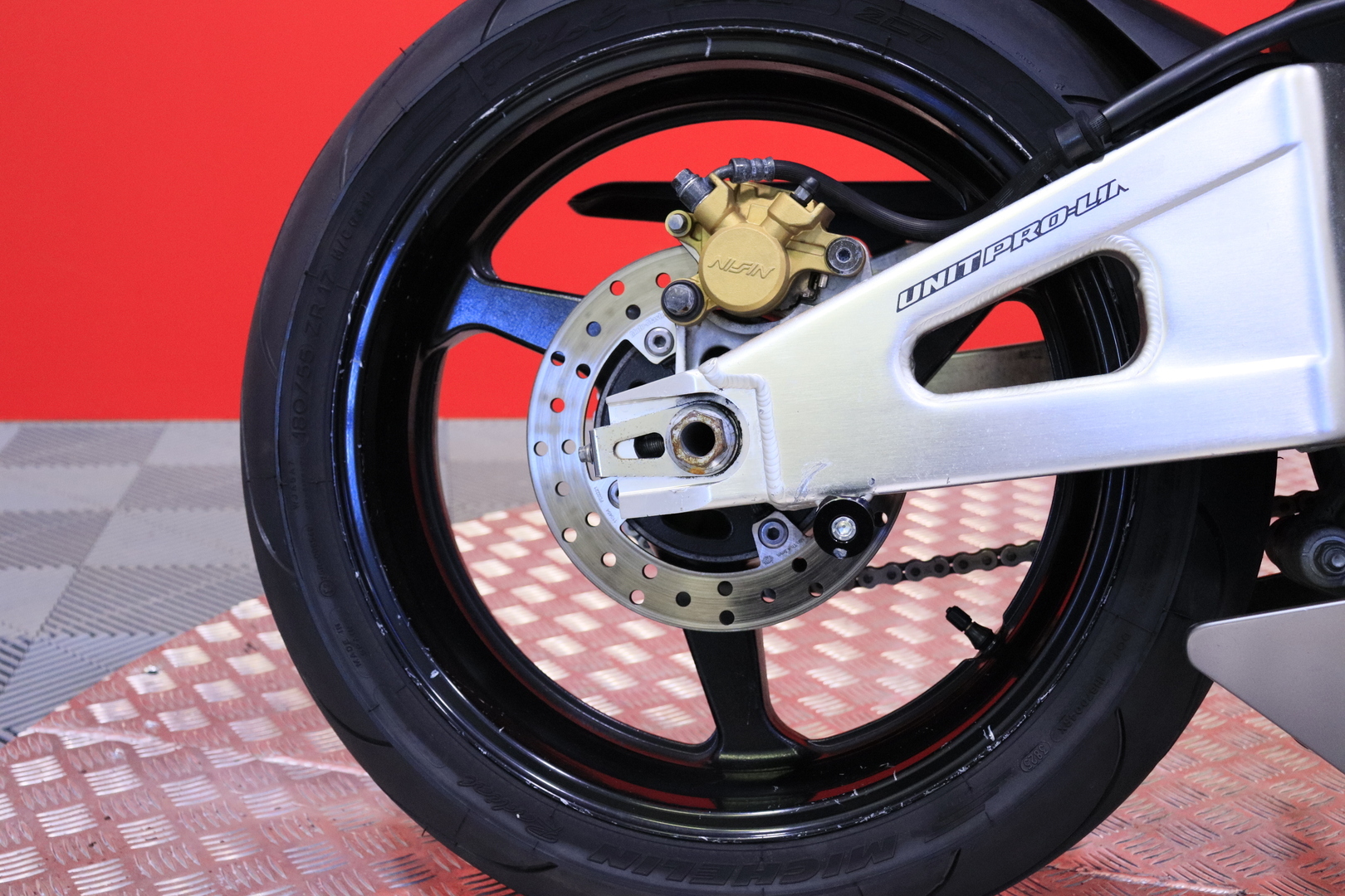 Honda - CBR - 600RR // Myydään huutokaupat.com // - Moottoripyörä