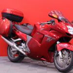 Honda - CBR - 1100 XX Super Blackbird // Suomi-pyörä / 3x Laukut / H.I.S.S. // - Moottoripyörä
