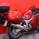 Honda - CBR - 1100 XX Super Blackbird // Suomi-pyörä / 3x Laukut / H.I.S.S. // - Moottoripyörä