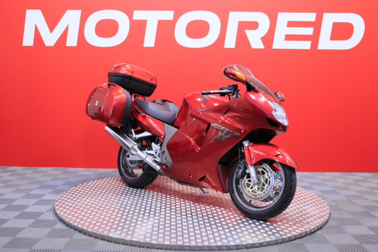 Honda - CBR - 1100 XX Super Blackbird // Suomi-pyörä / 3x Laukut  / H.I.S.S. // - Moottoripyörä
