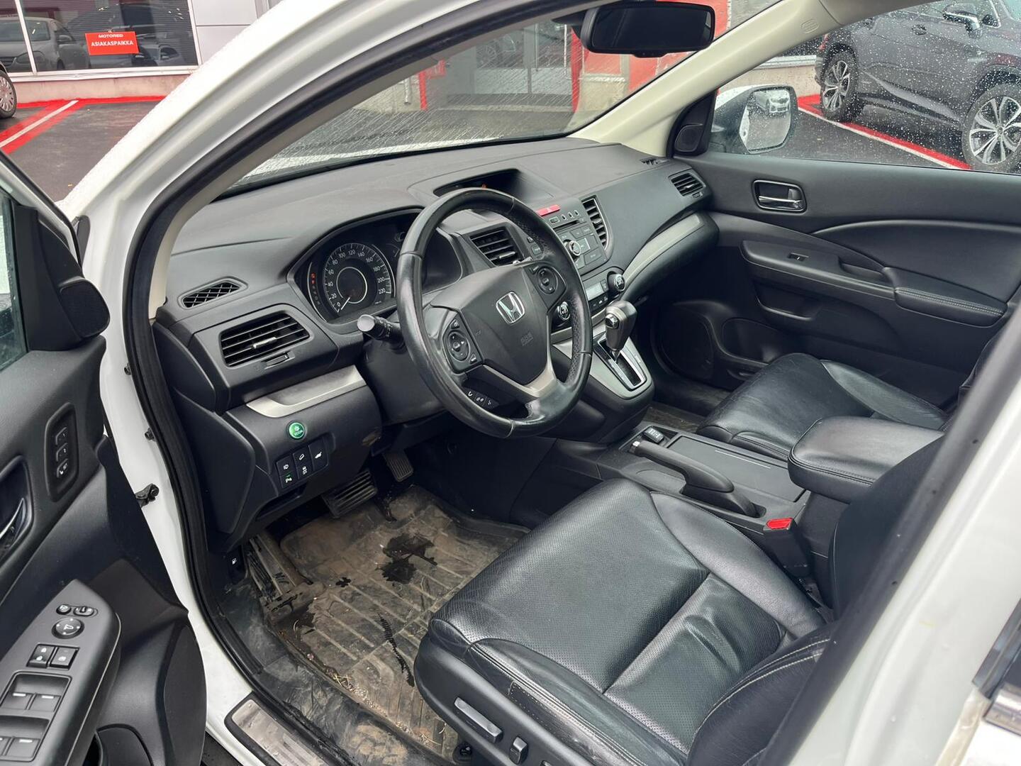Honda - CR-V - Diesel Executive AT - Maastoauto