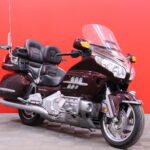 Honda - GL - 1800 GoldWing // Airbag / Navi / Vakkari / Pakki / Radio // - Moottoripyörä