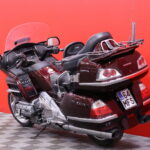Honda - GL - 1800 GoldWing // Airbag / Navi / Vakkari / Pakki / Radio // - Moottoripyörä