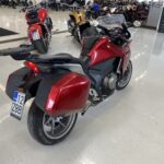 Honda - VFR - 1200F // Akrapovic / Suomi-pyörä / Huoltokirja / Laukut // - Moottoripyörä
