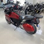 Honda - VFR - 1200F // Akrapovic / Suomi-pyörä / Huoltokirja / Laukut // - Moottoripyörä